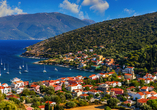 Agia Effimia überzeugt mit einem traumhaften Ausblick.