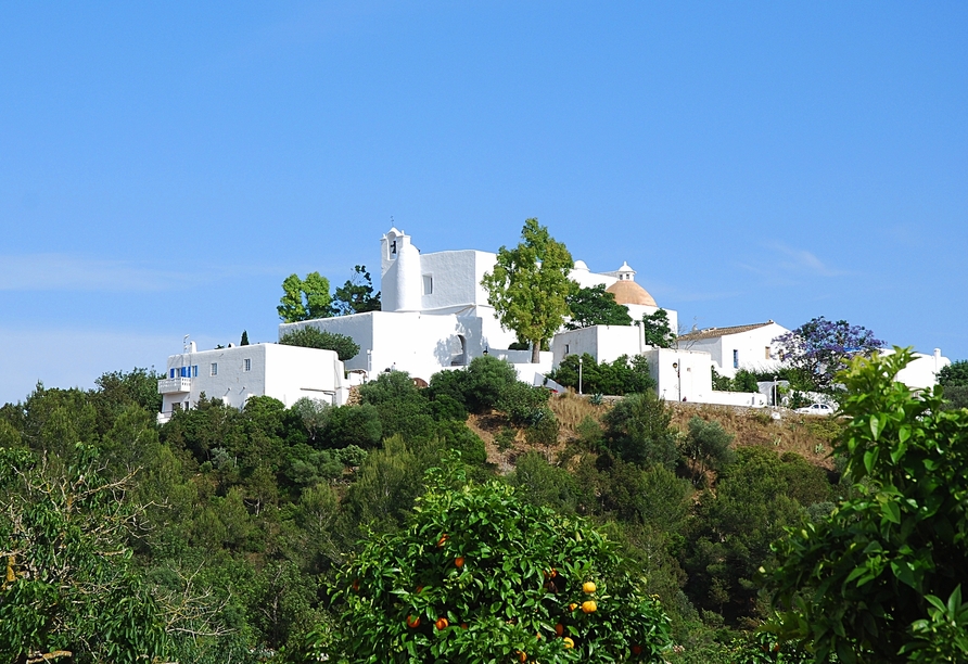 Die Kirche Puig de Missa auf Ibiza ist ein absolutes Muss bei einem Aufenthalt auf Ibiza!
