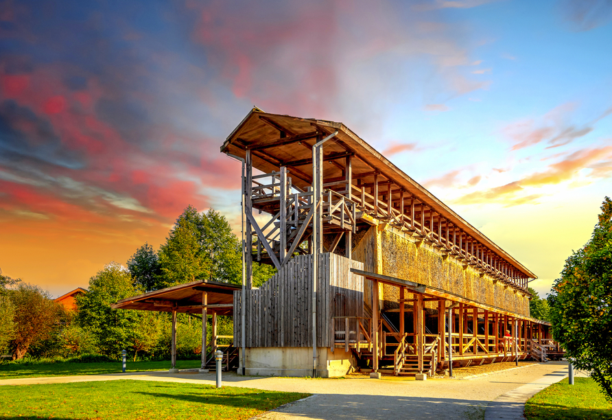 Das Gradierwerk in Bad Staffelstein bietet eine besondere Möglichkeit zum Durchatmen.