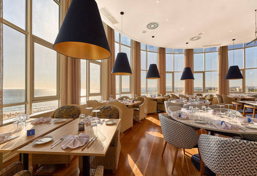 Das Restaurant des Tryp by Wyndham Lissabon empfängt Sie mit einer atemberaubenden Aussicht!