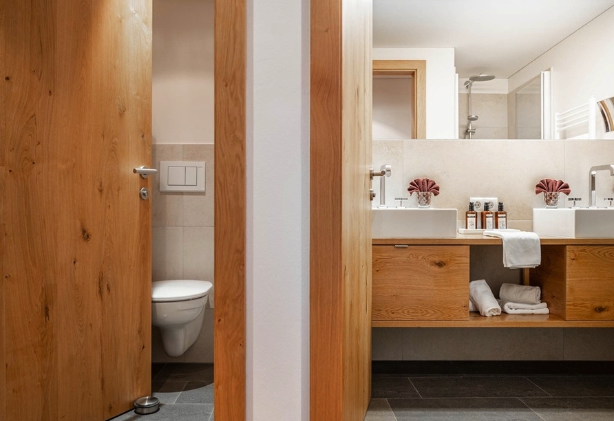 Beispiel eines Badezimmers in einer Junior Suite