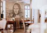 Im Restaurant erwarten Sie hervorragende Speisen.