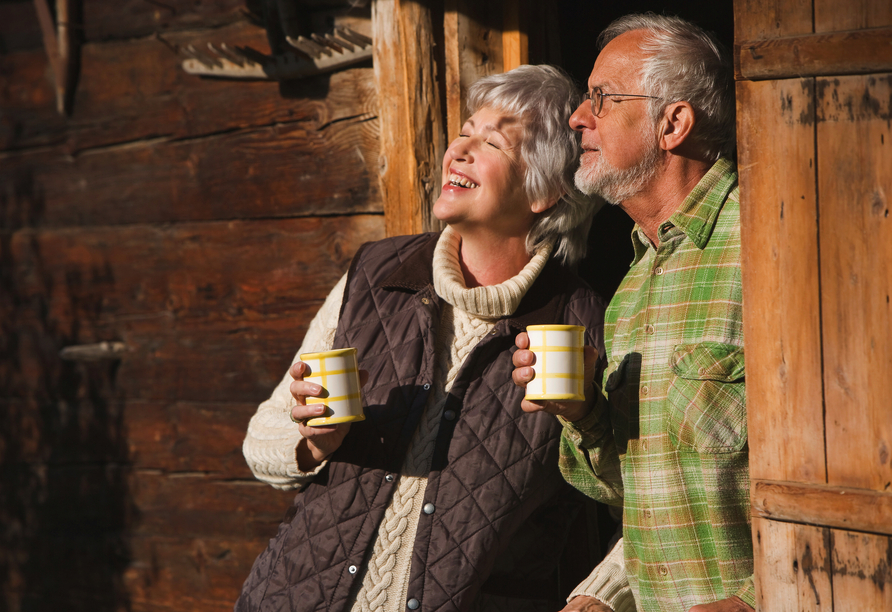 Genießen Sie gemeinsam die warmen Sonnenstrahlen.