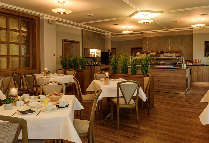 Im Restaurant des Hotels werden Sie kulinarisch verwöhnt.