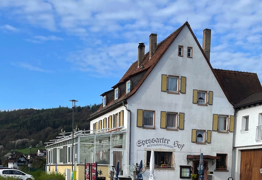 Außenansicht vom Hotel Spessarter Hof