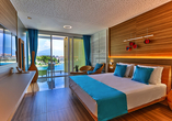 Beispiel eines Doppelzimmers Meerblick im Carine Hotel Kumbor