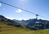 Die Bergbahnen im Paznaun und im Montafon bringen Sie schnell und bequem zu traumhaften Aussichtspunkten.