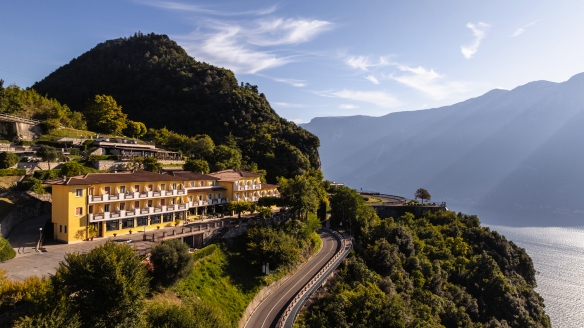 Das Hotel La Rotonda besticht durch seine grandiose Hanglage.