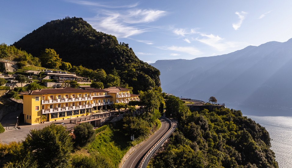 Das Hotel La Rotonda besticht durch seine grandiose Hanglage.