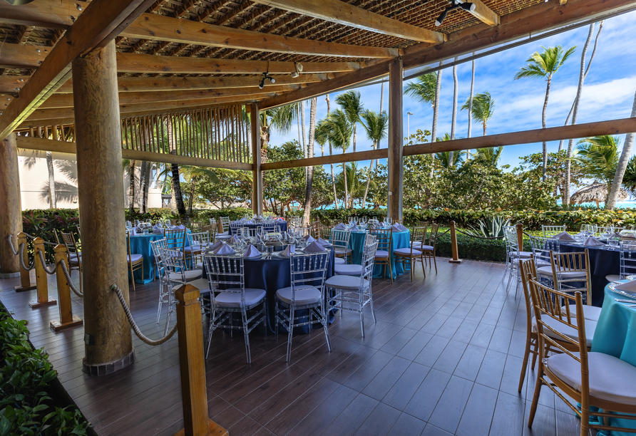 Grand Palladium Punta Cana Resort & Spa, Restaurant Genießen Sie köstliche Speisen in den Restaurants des Resorts.