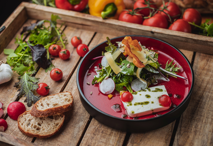Freuen Sie sich auf feinste Kulinarik und regionale Köstlichkeiten!