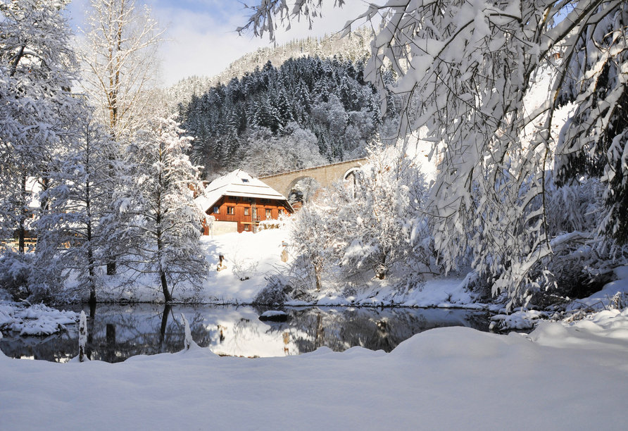 Im Winter ist das Gelände des Hofguts Sternen besonders zauberhaft.