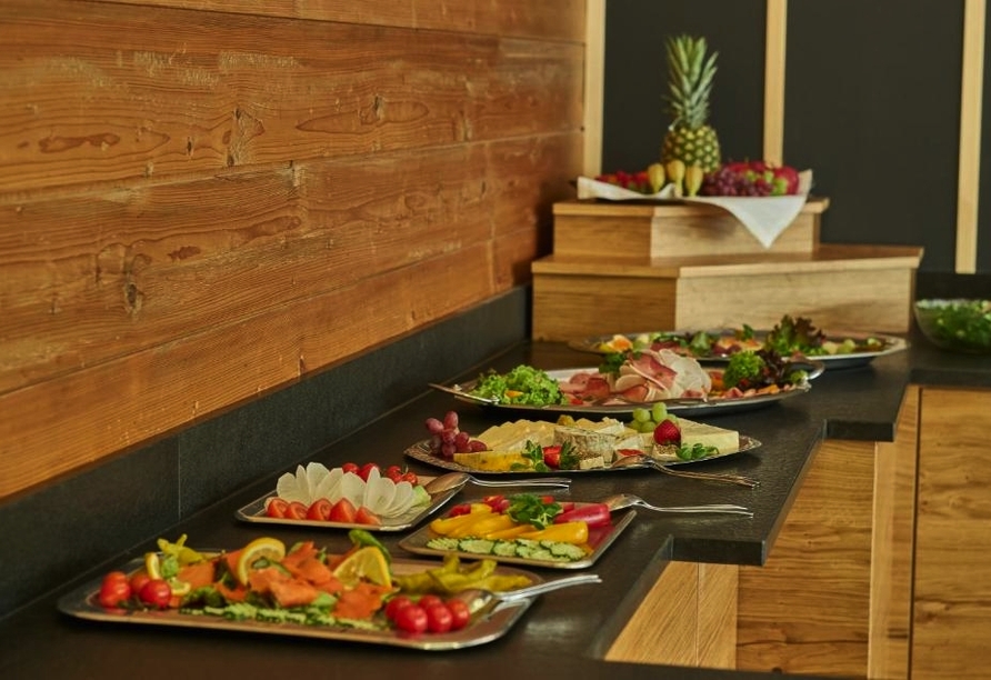 Freuen Sie sich auf ein ausgiebiges Frühstücksbuffet.