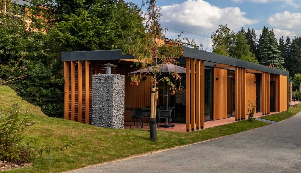 Freuen Sie sich auf eine Auszeit in Ihrem eigenen kleinen Reich – Ihrem Luxus Cottage.