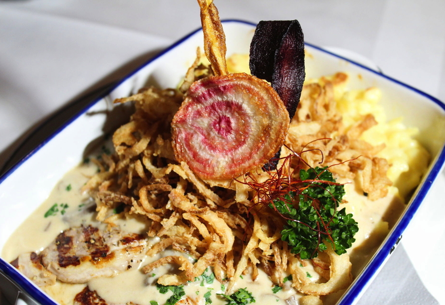 Lassen Sie sich mit hausgemachten Spezialitäten verwöhnen.