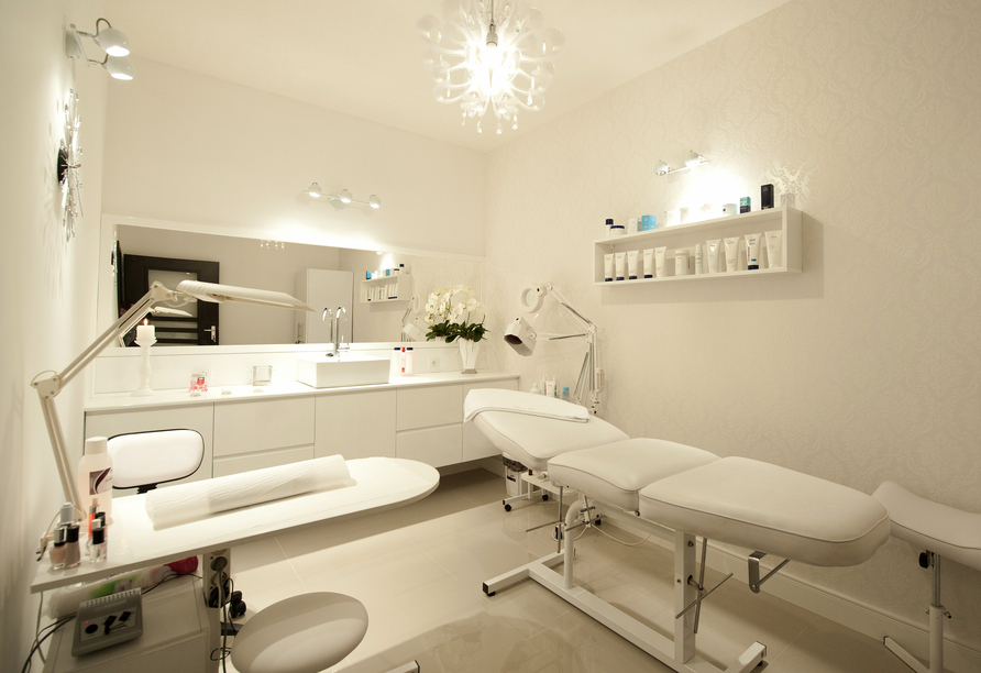 Sie erwartet Entspannung pur im Spa Bereich.