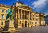 Besichtigen Sie das spektakuläre Residenzschloss Braunschweig.