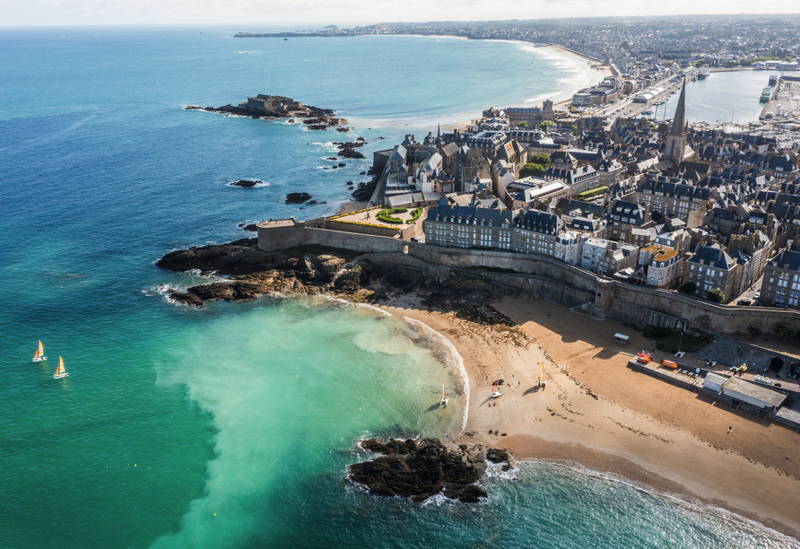 Lassen Sie sich vom wundervollen Ausblick auf Saint Malo verzaubern.