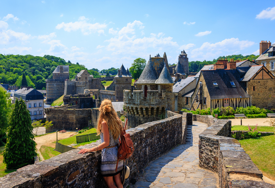 Genießen Sie magische Momente in Fougères.