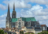 Chartres weiß mit märchenhaftem Charme zu überzeugen.
