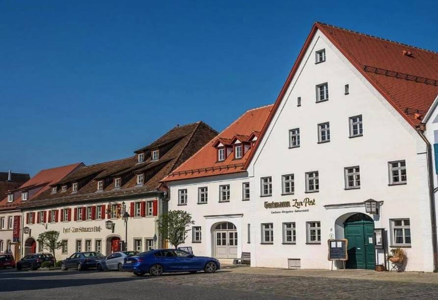 Herzlich willkommen im Hotel Zum Schwarzen Ross in Hilpoltstein!