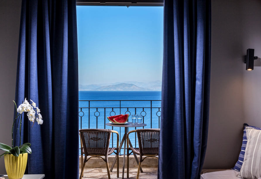 Beispiel eines Doppelzimmers Hauptgebäude Meerblick