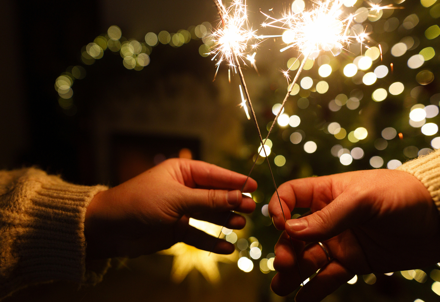 Funkelnde Lichter und stimmungsvolle Atmosphäre, so schön kann Silvester sein.