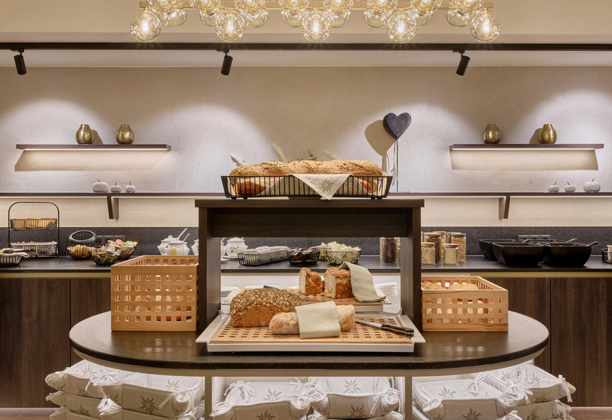 Frühstück im Hotel Auderer