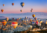 Der Auftakt im malerischen Kappadokien stimmt Sie auf eine unvergessliche Reise und eine erholsame Kreuzfahrt ein.