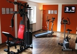 Falls Sie sich bei Ihrer Entdeckungstour noch nicht ausgepowert haben, können Sie das im Fitnessraum nachholen.