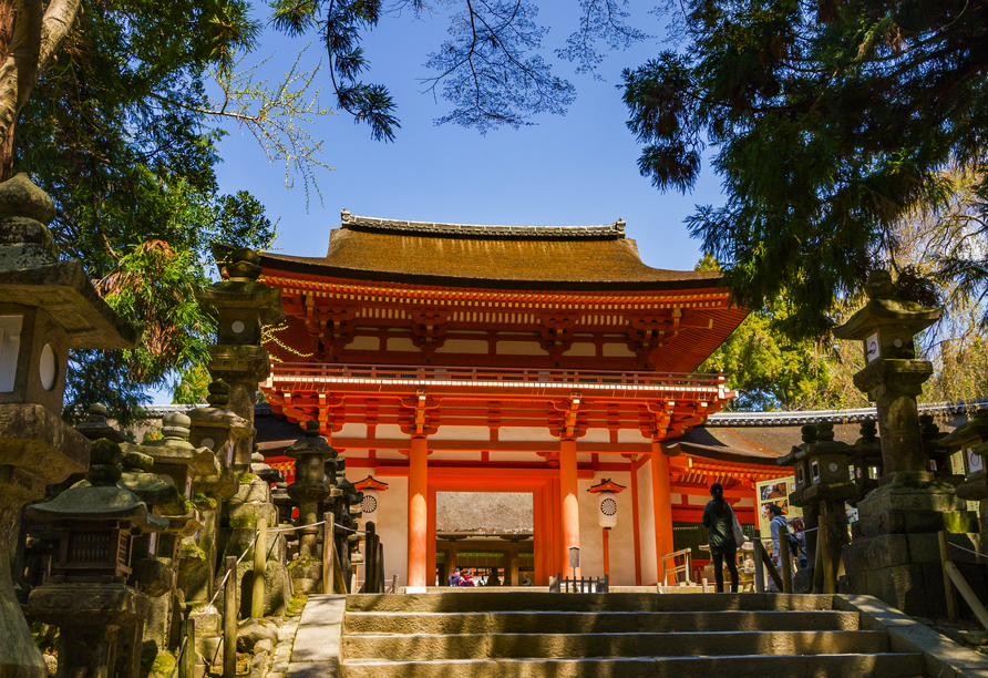 Der Kasuga-Taisha ist ein Shintō-Schrein in der Stadt Nara.
