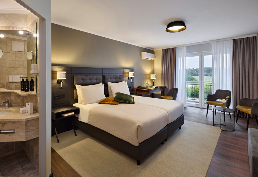 Beispiel eines Doppelzimmers Komfort im Dorint Marc Aurel Resort Bad Gögging