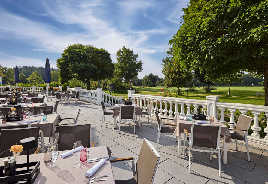 Verbringen Sie entspannte Stunden auf der Terrasse. 