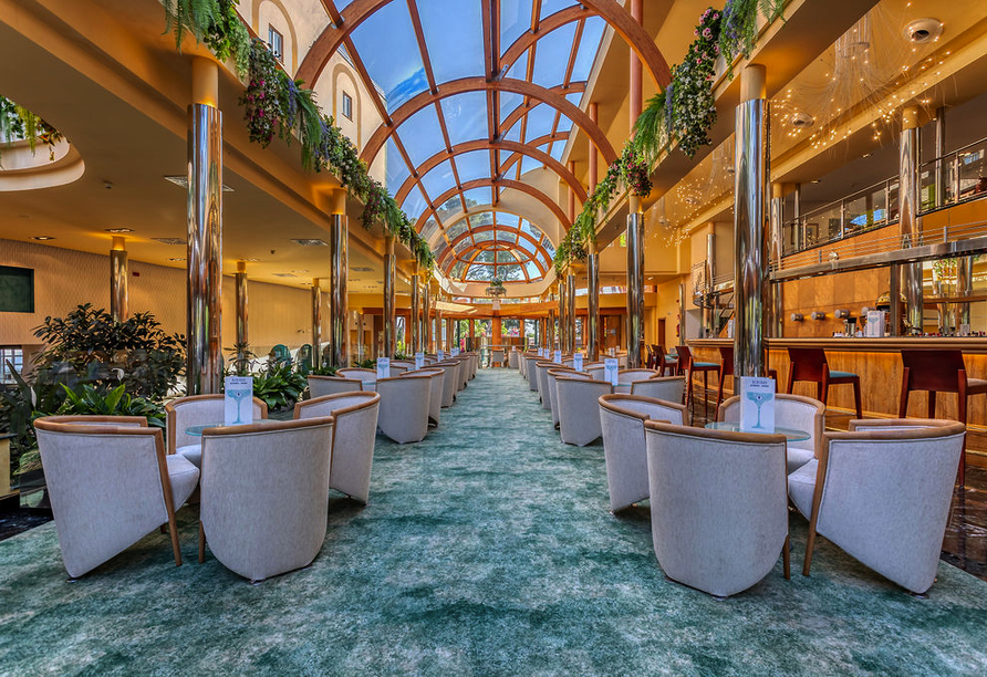 Bar und Lounge im Hotel Ona Palmira Paguera