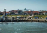 Am Hafen Ihrer Urlaubsinsel Juist angekommen, kann Ihre Reise beginnen.