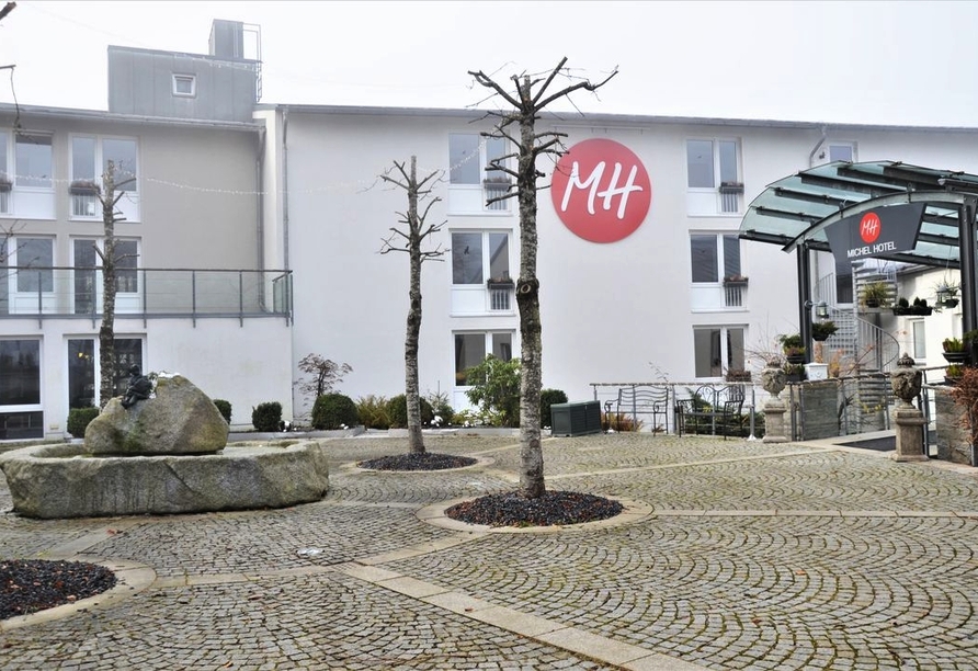 Herzlich willkommen im Michel Hotel Karoli in Waldkirchen.