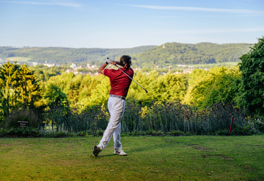 Der umliegende Golfplatz ist ein sportliches Highlight für alle Golfliebhaber.