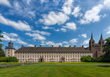 Das Kloster Corvey ist ein UNESCO-Welterbe, das mit Geschichte und beeindruckender Architektur begeistert.