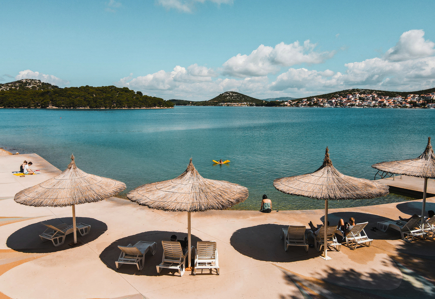 Das Wasser bietet eine angenehme Abkühlung.