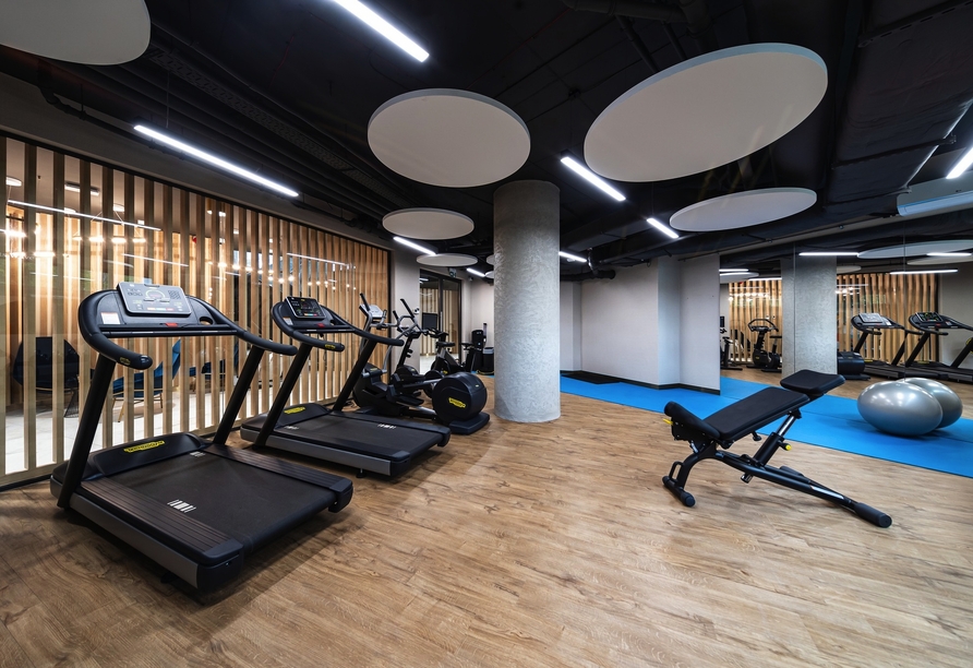 Im hauseigenen Fitnessclub können Sie sich auspowern.