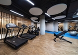 Im hauseigenen Fitnessclub können Sie sich auspowern.