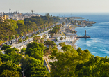Willkommen an der Spitze des italienischen Stiefels. Reggio Calabria schenkt Ihnen mediterranes Lebensgefühl und eine Uferpromenade.