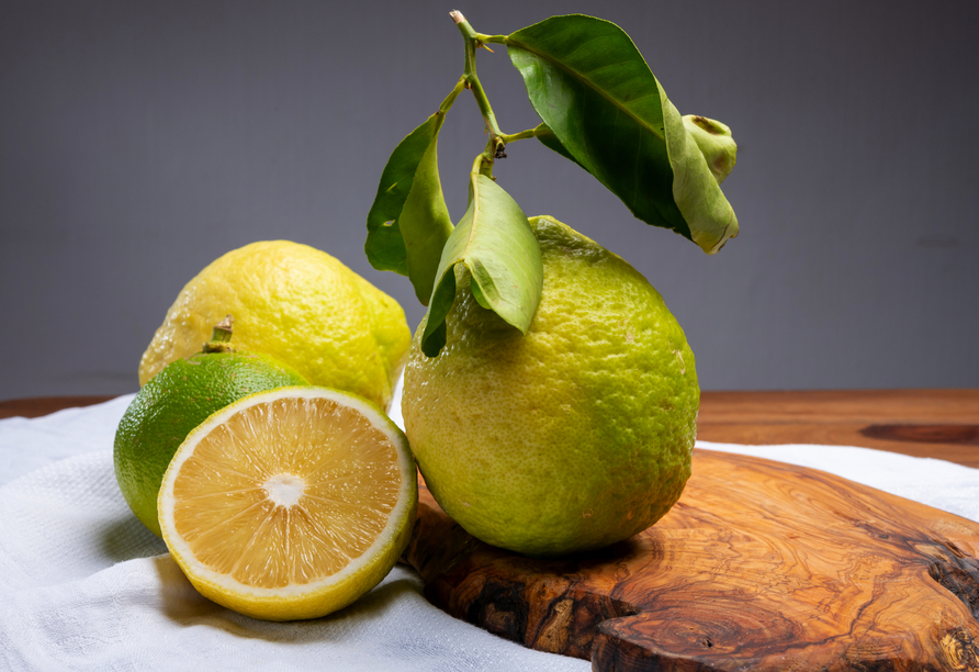 Kommen Sie in den Genuss von Bergamotten-Likör.