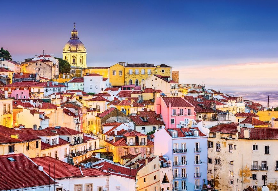Lissabon: Blick auf den beliebten Stadtteil Alfama