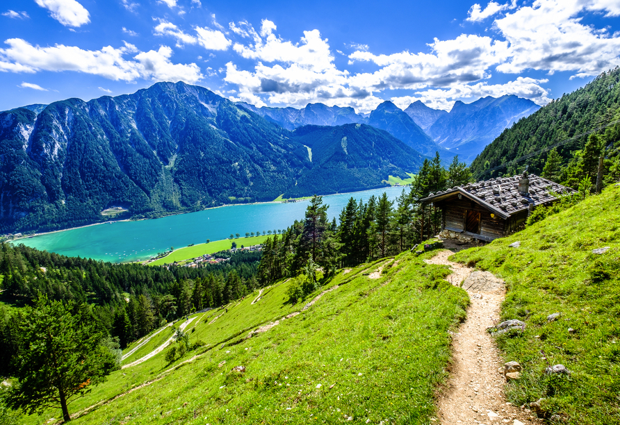Blick auf den malerischen Achensee