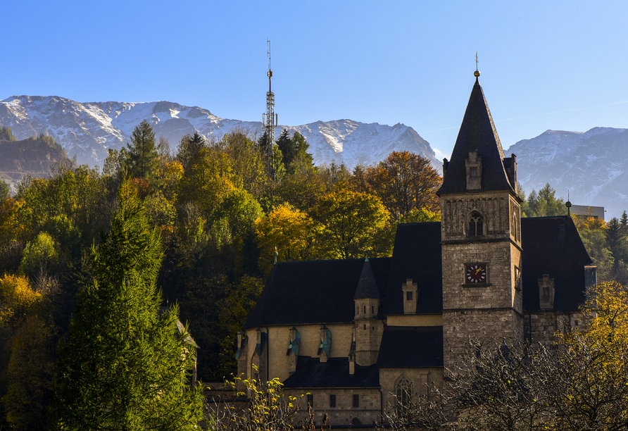 Nur rund 35 km entfernt: die Oswaldikirche in Eisenerz, die größte und bedeutendste Wehrkirchenanlage der Steiermark.