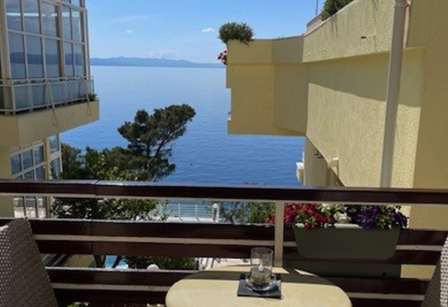 Terrasse mit malerischem Ausblick