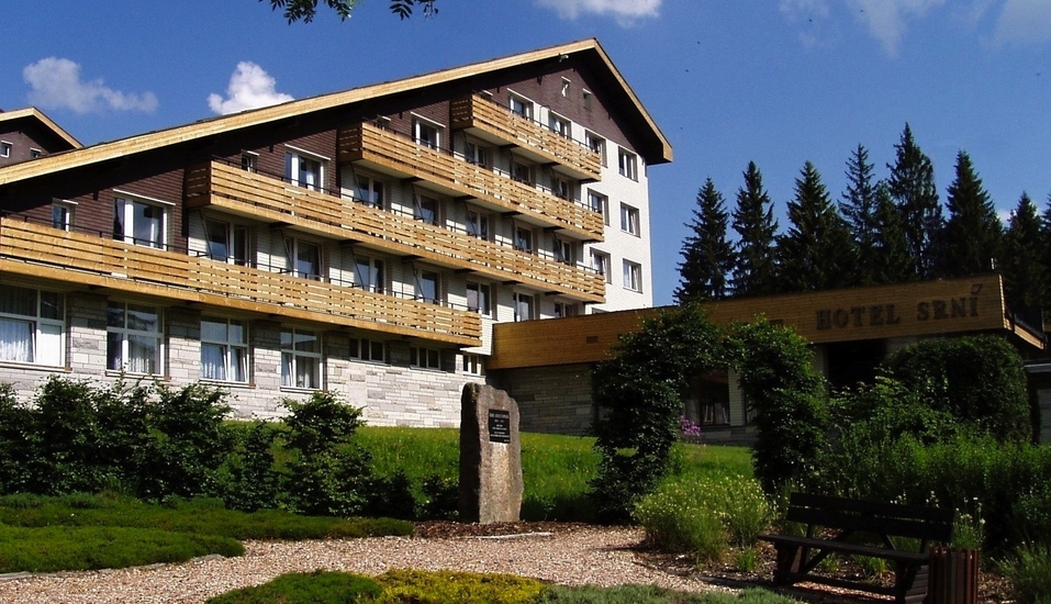 Außenansicht vom Hotel Srni