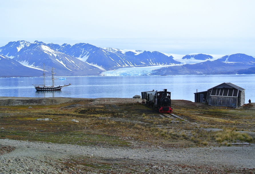 Ny-Ålesund: ehemals ein Bergbauort, heute ein wichtiges internationales Zentrum für Arktisforschung