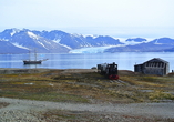 Ny-Ålesund: ehemals ein Bergbauort, heute ein wichtiges internationales Zentrum für Arktisforschung